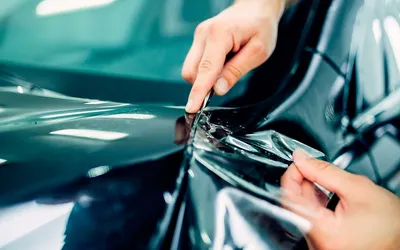 Guia Essencial do Envelopamento Automotivo