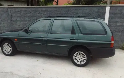 Evolução do Escort Carro: O Guia Completo