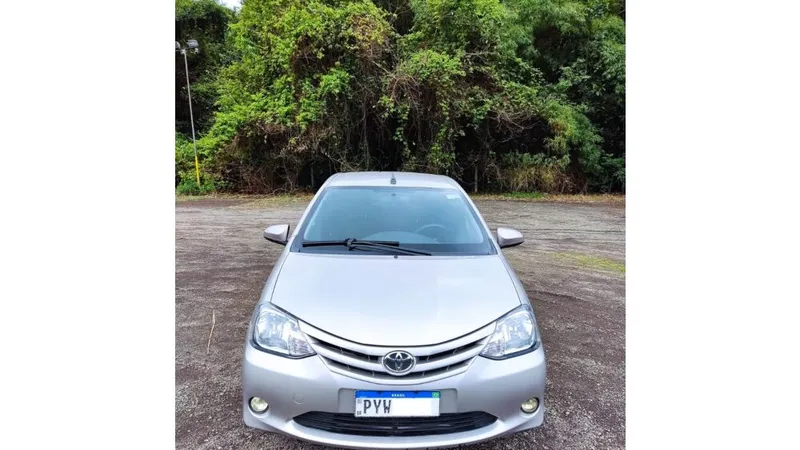 O segredo do Etios Hatch: revelado!