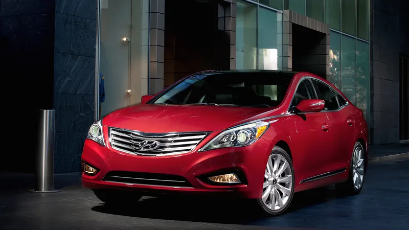 Luxo e Performance: Hyundai Azera em Destaque