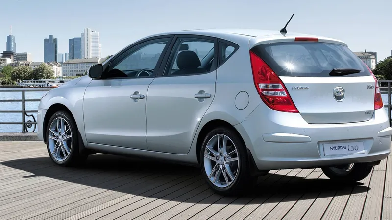 i30 2010: O Hatchback que Revolucionou o Mercado Brasileiro!