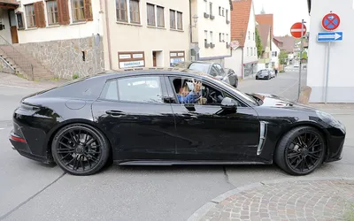 A revolução automotiva: Porsche Panamera em detalhes