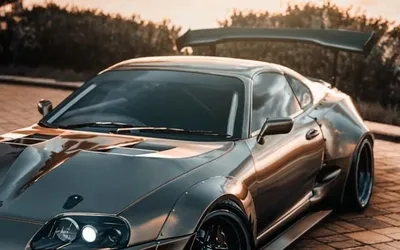 O Supra Mk4: O ícone que desafiou os limites.
